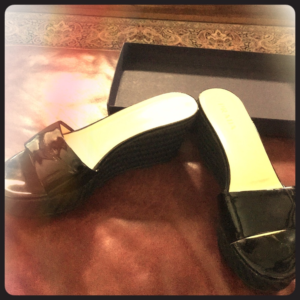 Wedge slide black patent leather